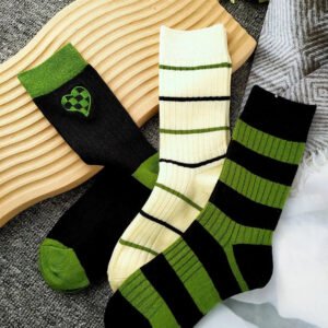 Autumn Winter Soft Double Knitted Fashion Cool Wholesale 100 Cotton Custom Embroidery Leisure Younger Girl Stripes Grip Crew Happy Socks