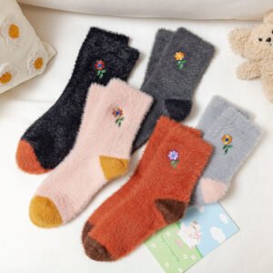 Customizable Winter Comfort Warm Soft Fluffy Embroidery Ladies Sleep Floor Socks