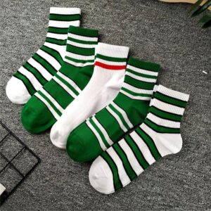 New Style Men Young Boy Fashion Breathable Cotton Custom Wholesale Footwear Crew Socks