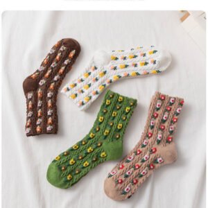 Wholesale Beautiful Girl Fashion Style 3D Flowers High Quality Breathable Soft School Girl Lady Women Casual Custom Socks