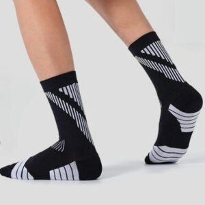 Professional Sports Socks for Men & Women - Breathable, Sweat-Absorbing, Shock-Absorbing, Non-Slip Running & Badminton Socks - Medium Tube Design in Multiple Colors